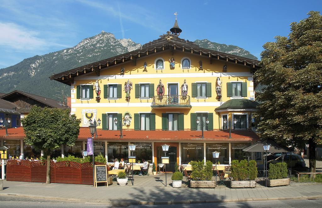 Atlas Posthotel Гармиш-Партенкирхен Екстериор снимка