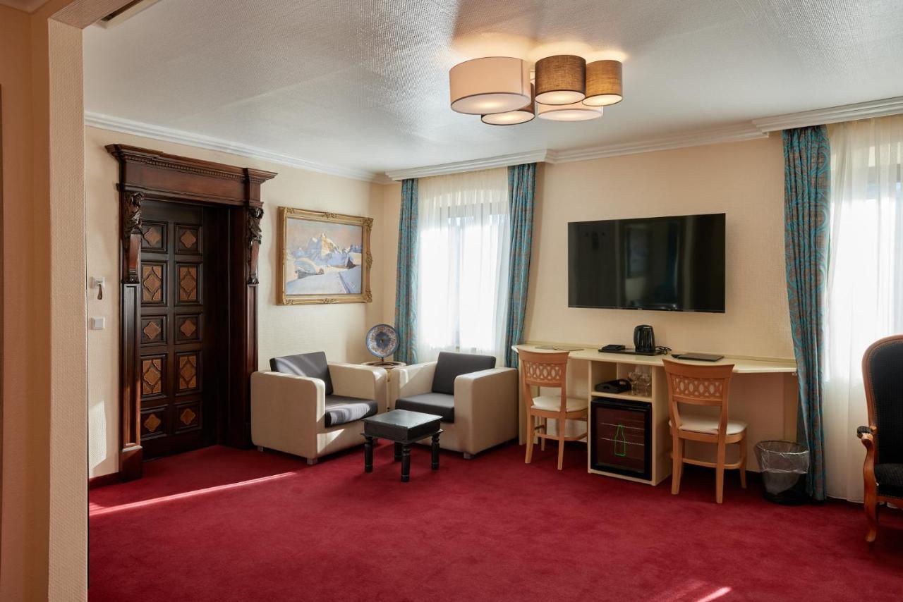 Atlas Posthotel Гармиш-Партенкирхен Екстериор снимка